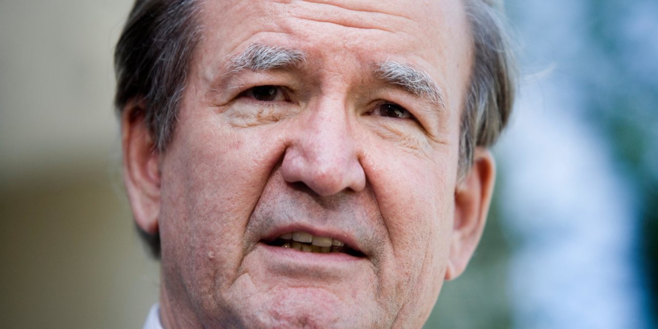 PATRICK J. BUCHANAN: Vzostup generálov