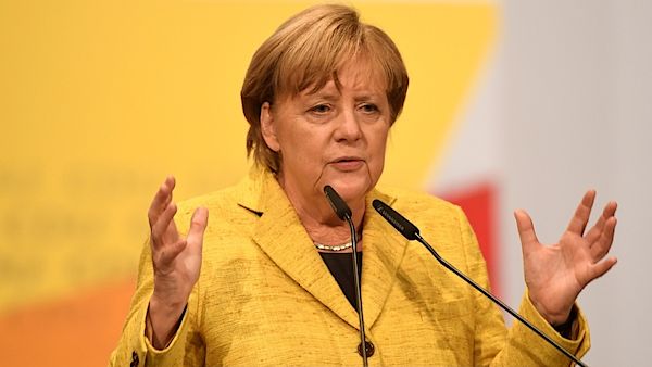 Tretina Nemcov je už teraz pre predčasný odchod Merkelovej