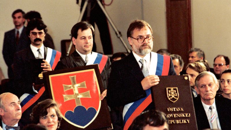 Komentár Petra KRÁLIKA: Ja nie som hrdý na Slovensko po 25 rokoch, ale chcel by som byť…