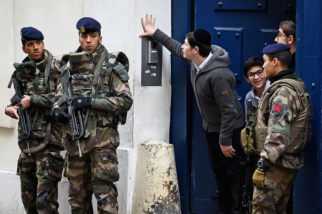 GATESTONE INSTITUTE: Islamský antisemitizmus vo Francúzsku vedie smerom k etnickým čistkám