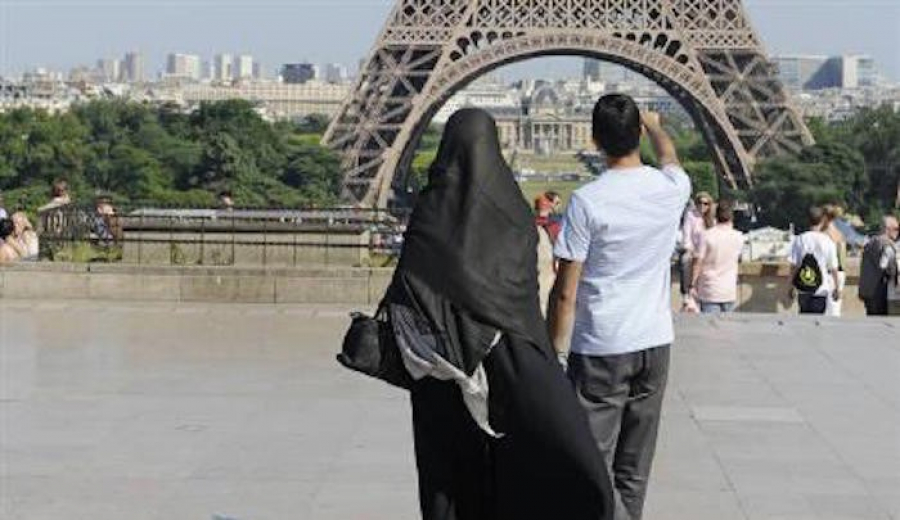Poviedka na dnes: Islam sa konečne stáva jediným náboženstvom vo Francúzsku