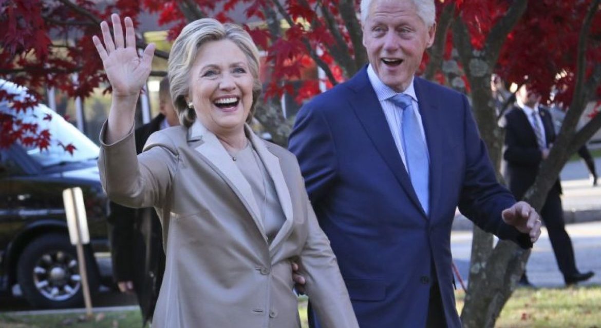 Clintonovci: Záhadné úmrtia a tzv. samovraždy