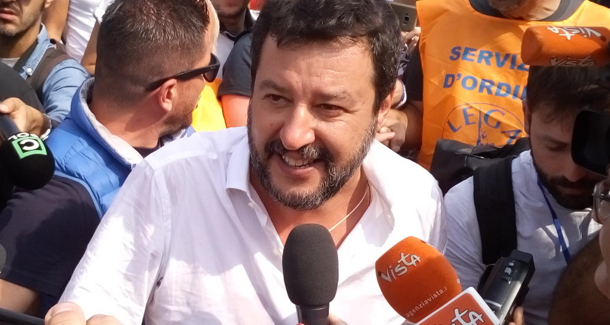 Víťazstvo Lega a výprask pre proimigračnú ľavicu v Umbrii .