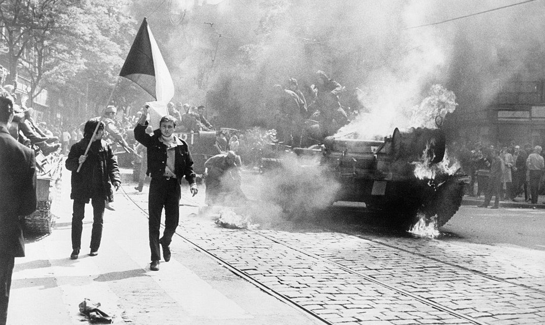 Zmena pohľadu na okupáciu Československa v roku 1968.